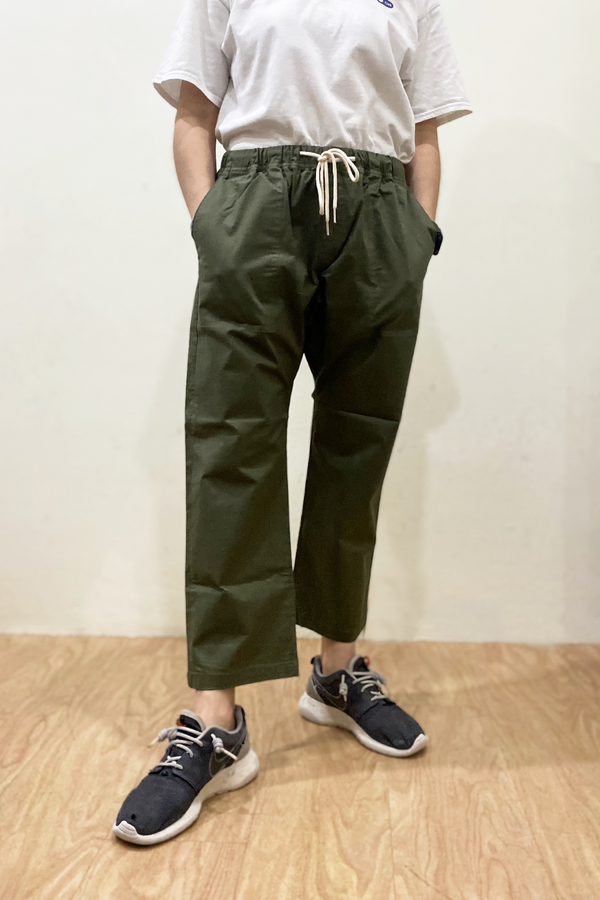 Signature Capri Pants