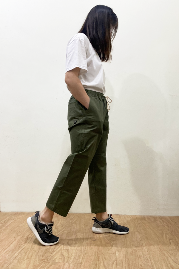 Signature Capri Pants